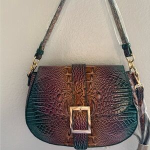 Elegant Multicolor Crocodile Pattern Shoulder Bag